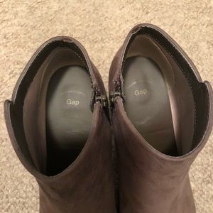 GAP Shoes - Gap Brown Booties Size 9 GAP Shoes - Gap Brown Booties Size 9